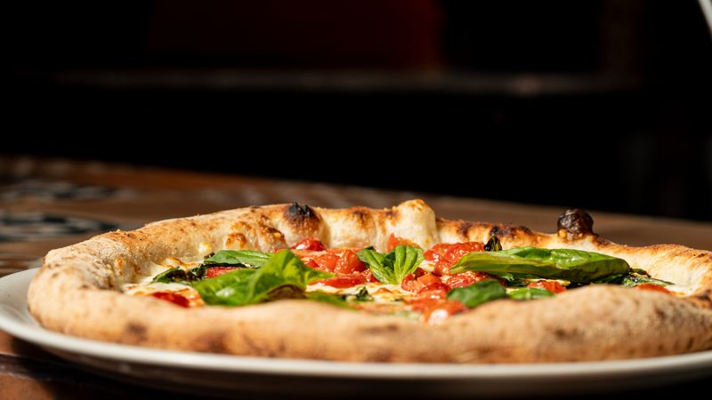 Starter pizza catering package for small groups